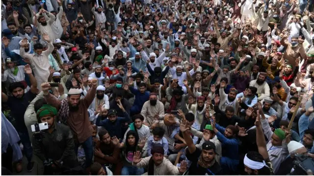 تحریک لبیک کا احتجاج