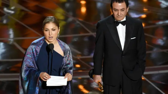 Anousheh Ansari y Firouz Naderi