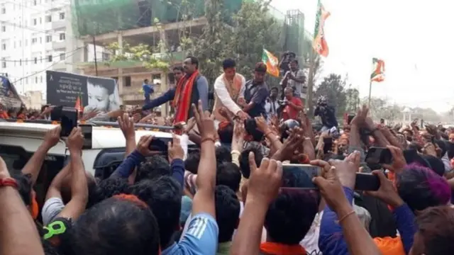 ભાજપના કાર્યકર્તાઓની તસવીર