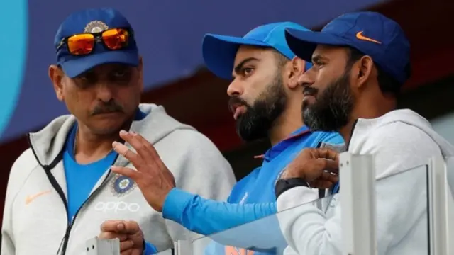 રવિ શાસ્ત્રી અને વિરાટ કોહલી