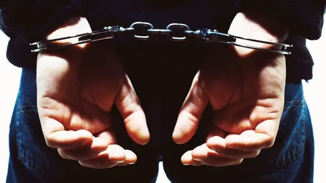 बलात्कार, आरोपी