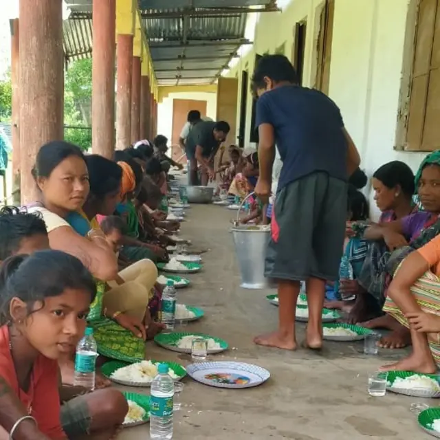 बाघजान एमई स्कूल में स्थापित किया गया शिविर