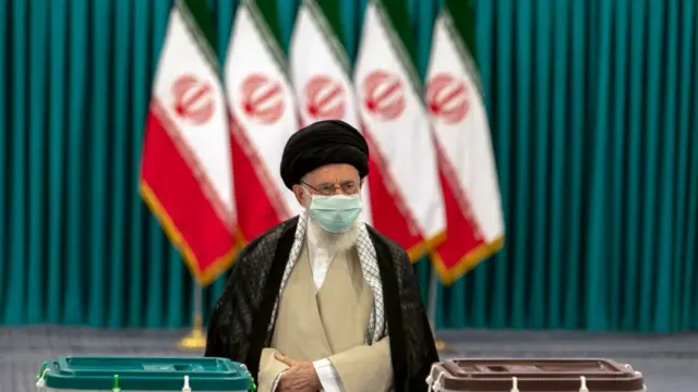 المرشد على خامنئي