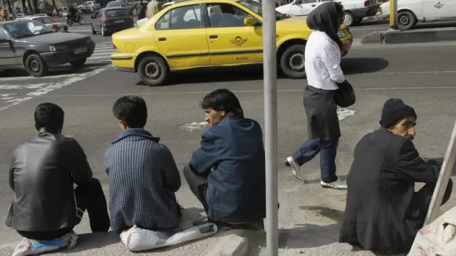 سه میلیون بیکار در اقتصاد گرفتار تحریم