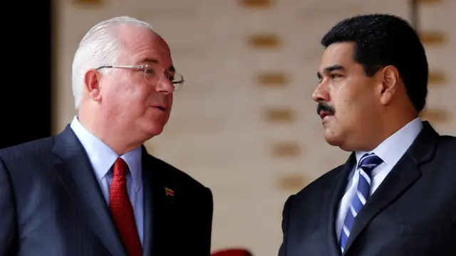 Rafael Ramírez y Nicolás Maduro.