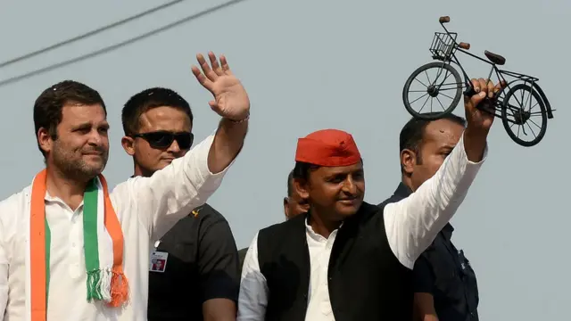 राहुल और अखिलेश