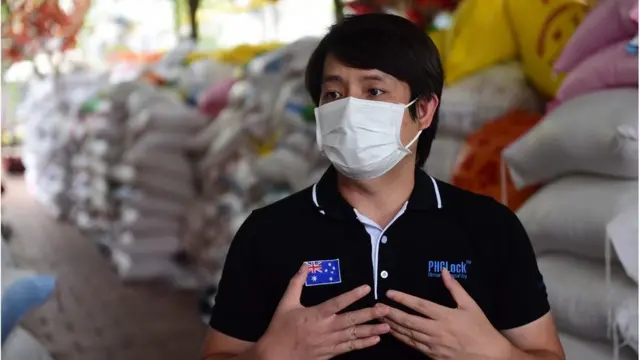 Ông Huỳnh Tuấn Anh, người sáng chế ra máy ATM gạo đầu tiên ở TP HCM.