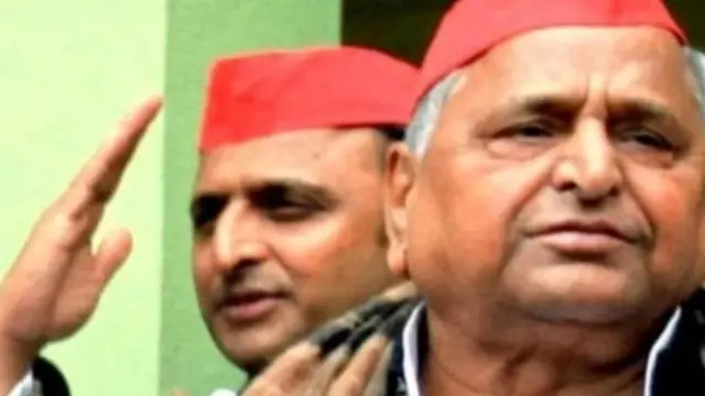 मुलायम सिंह यादव और अखिलेश