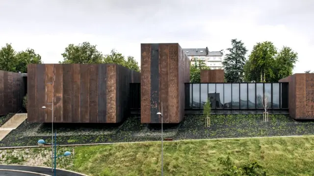 Soulages Museum, 2014, Rodez, Francia. en colaboración con G. Trégouët