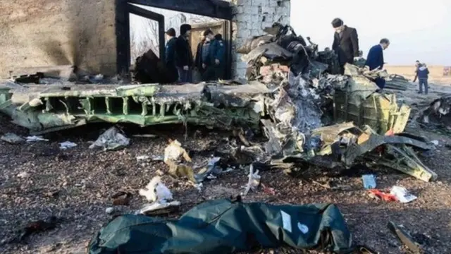 تحطم طائرة أوكرانية في إيران