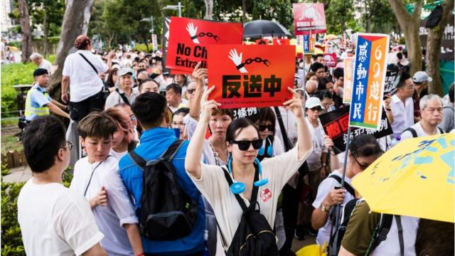 Hong Kong: Biểu tình gia tăng khi dự luật dẫn độ được bàn thảo