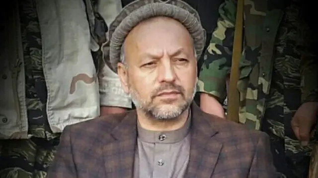 اسحاق رهگذر اکنون نماینده برحال ولایت بلخ در مجلس نمایندگان است