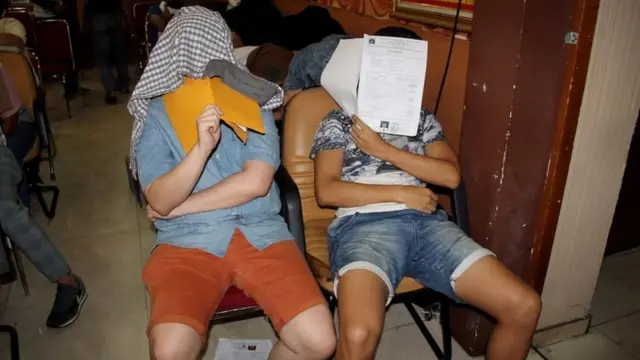 Jinsiy aloqa video taqdim tahqirlash Keksa ayollarning jinsiy porno videolari