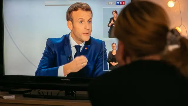 Macron televizyon