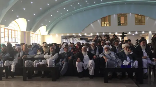 خلیلي