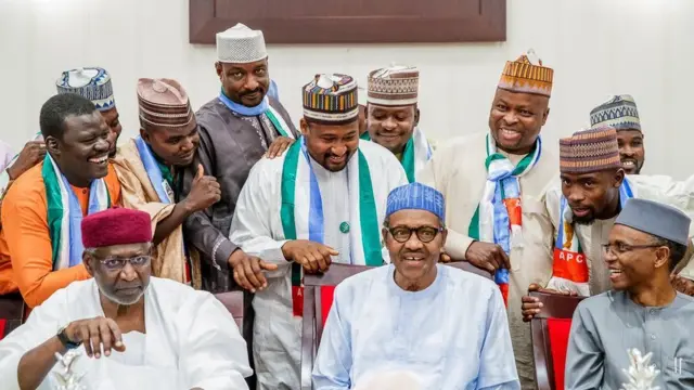 Rabi'u Rikadawa da hamisu Lamido Iyantama na cikin 'yan Kannywood da ke goyon bayan Shugaba Buhari