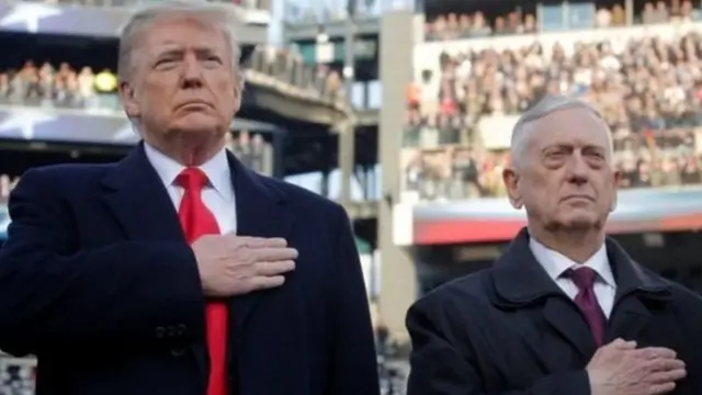 डोनाल्ड ट्रंप और जेम्स मैटिस