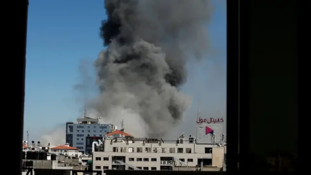 مبنى الجلاء