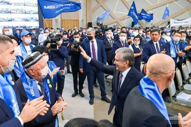 Президент Шавкат Мирзиёев