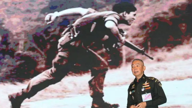 ผบ.ทบ.บรรยายพิเศษ