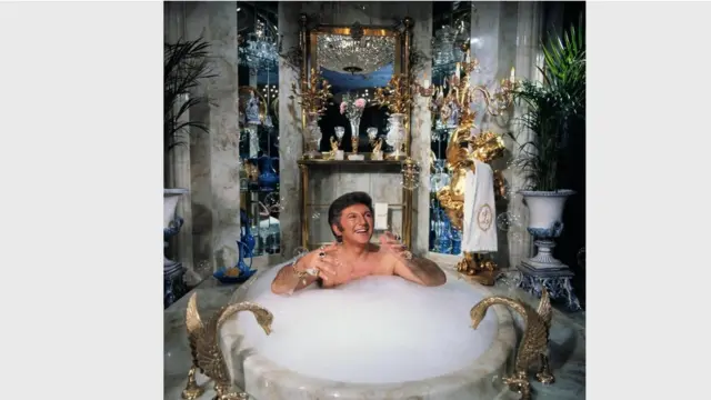 Ванна Лібераче