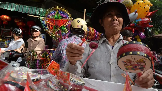 Chính sách tiền tệ của chính phủ ảnh hưởng đến từng món hàng nhỏ