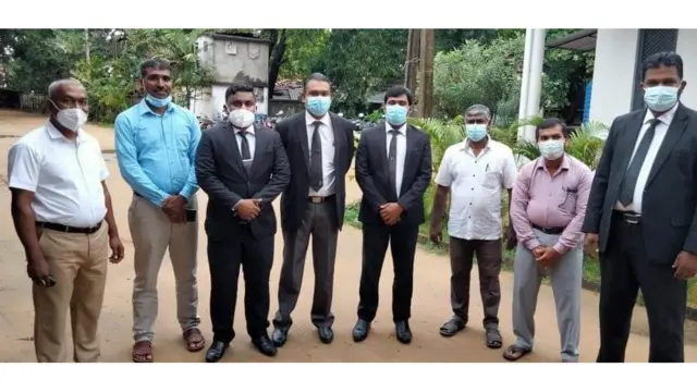 வழக்கறிஞர்