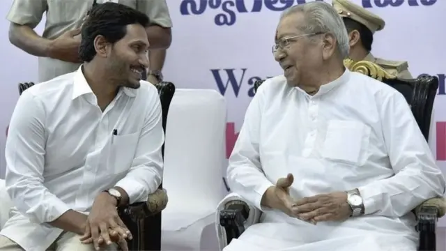 సీఎం జగన్, గవర్నర్