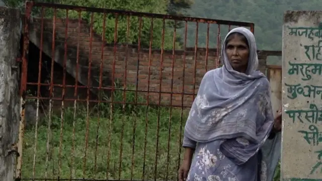 নিহত আনোয়ার আলীর স্ত্রী কামরুন স্বামী হত্যার বিচার চান