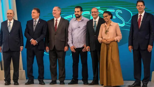 Candidatos no debate da TV Globo