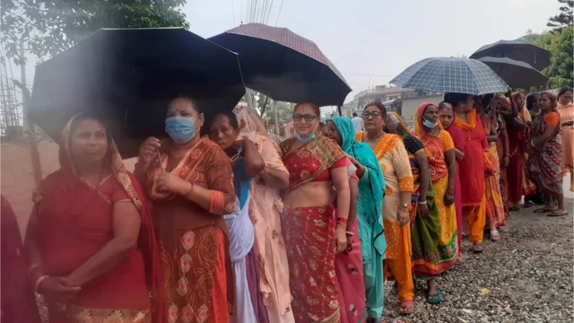 लामवद्ध मतदाता।