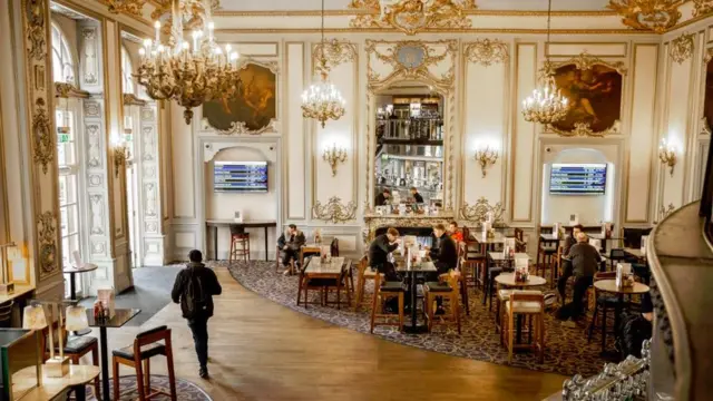 倫敦市中心的某餐廳