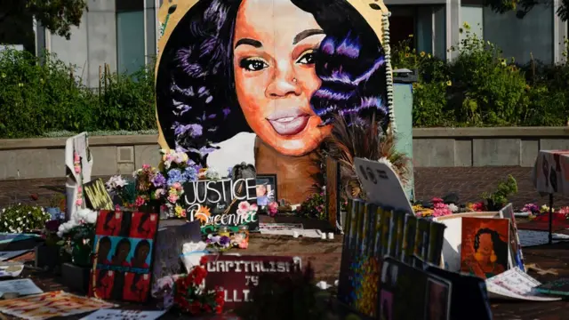 Mural en homenaje a Breonna Taylor en Lousville, Kentucky