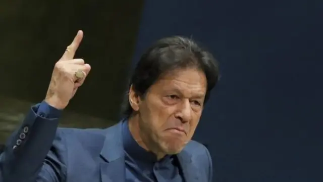 இம்ரான் கான்