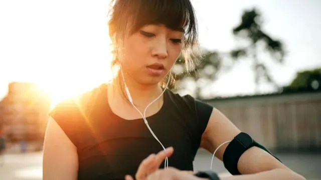 Исследования показывают, что наш интеллектуальный потенциал зависит от физического здоровья - и, следовательно, оно имеет прямое влияние на производительность труда