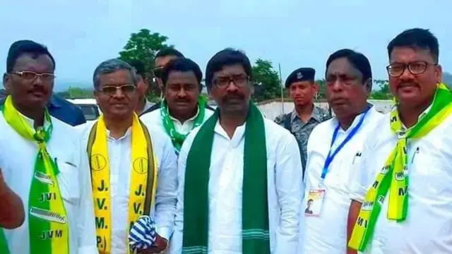 हेमंत सोरेन के साथ बाबूलाल मरांडी