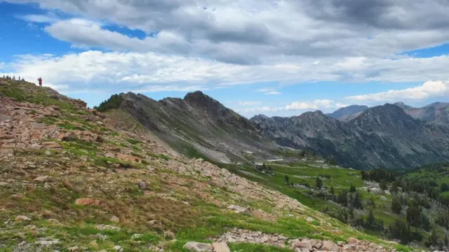 مرتفعات تيتون بولاية وايومنغ الأمريكية