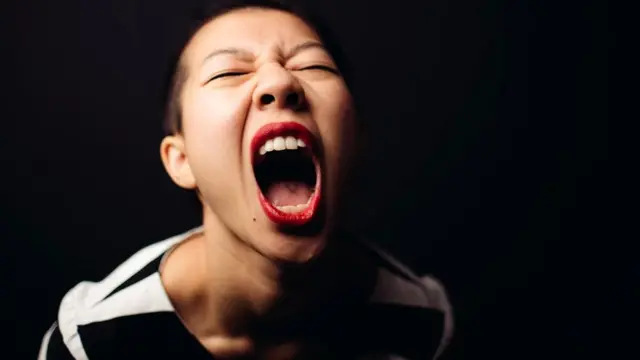 Удерживать раздражение в себе вредно? Спустить пар полезно? Специалисты говорят, что все не так просто