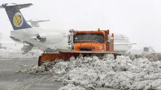 فرودگاه مشهد