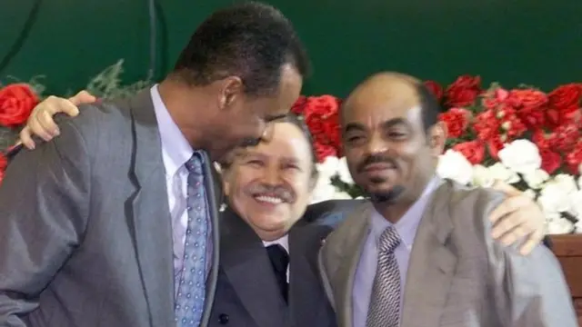 Madaxweynihii Algeria Bputeflika oo dhexdhexaadinaya Afewerki iyo Meles Zenawi