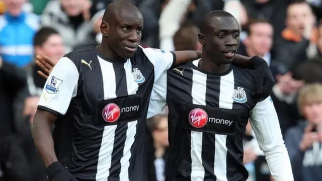 Demba Ba na Papiss Cisse