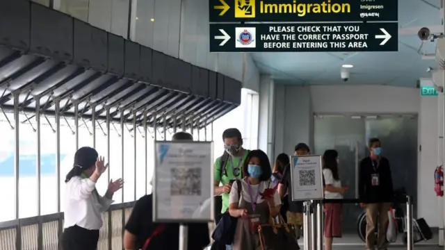 Penumpang kapal pesiar World Dream pada tanggal November 6