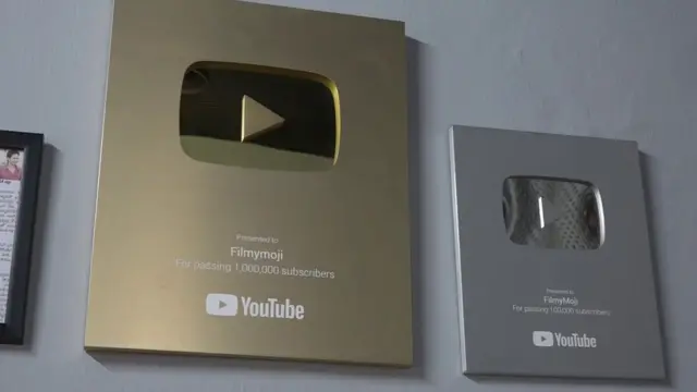 ప్రతి వీడియోకు యూట్యూబ్లో లక్షల్లో వ్యూస్ సంపాదిస్తున్నట్లు ఫిల్మీమోజీ నిర్వహాకులు తెలిపారు.