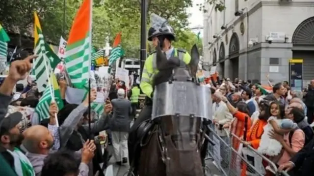 लंडनमधील निदर्शन