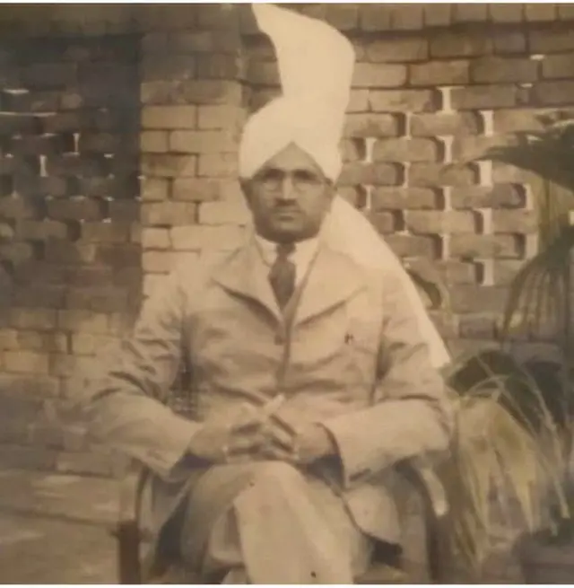 બશીર અહમદ વર્ક