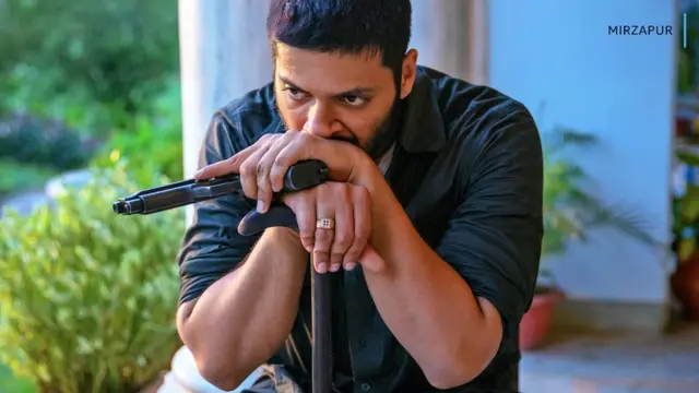 मिर्जापुर वेबसिरीज़ का एक दृश्य