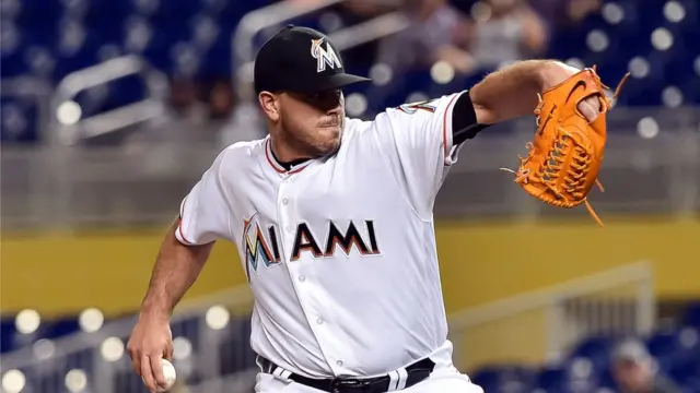 Miami, FL, USA; Miami Marlins starting pitcher Jose Fernandez (16) delivers a pitch during the first inning against the Washington Nationals at Marlins Park.
