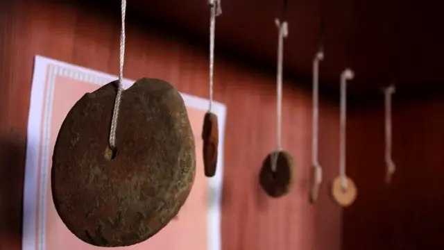 آثار تاریخی مس عینک