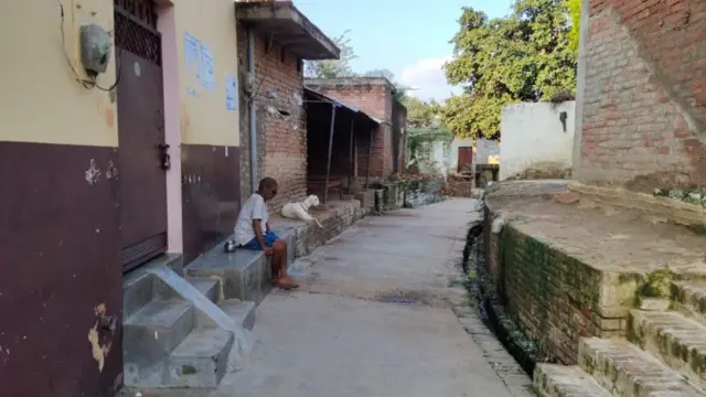 कुरसौली गांव