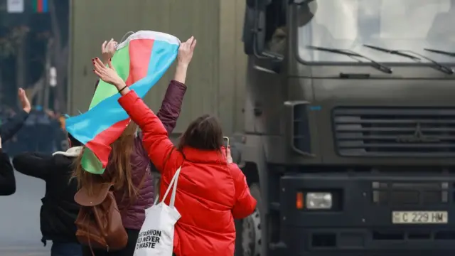 Ermənistan, Azərbaycan